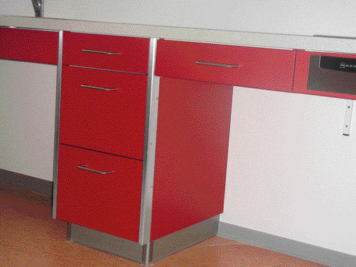 Barrierefreie Küchen für Behinderten, Seniorenheim-Küchen, Altenheime, Altentagesstätte, Altenwohnungen